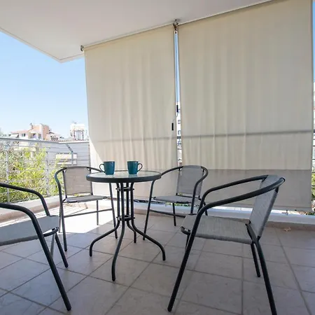 Glabur - The Master Atelier - City, Free Parking & Wifi, Welcomes You!!! Appartement